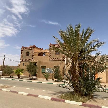 Riad Aicha & Camel Trekking Merzouga Esterno foto