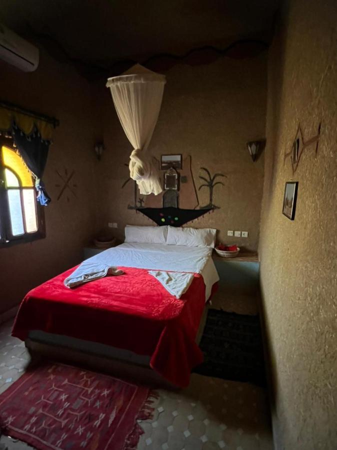 Riad Aicha & Camel Trekking Merzouga Esterno foto
